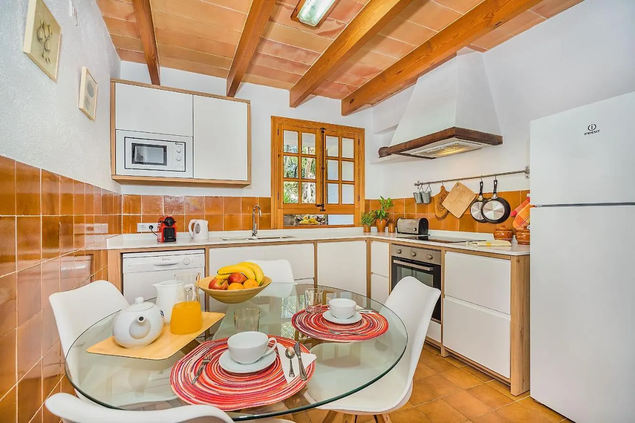 Villa Picassa à Pollença 0*,